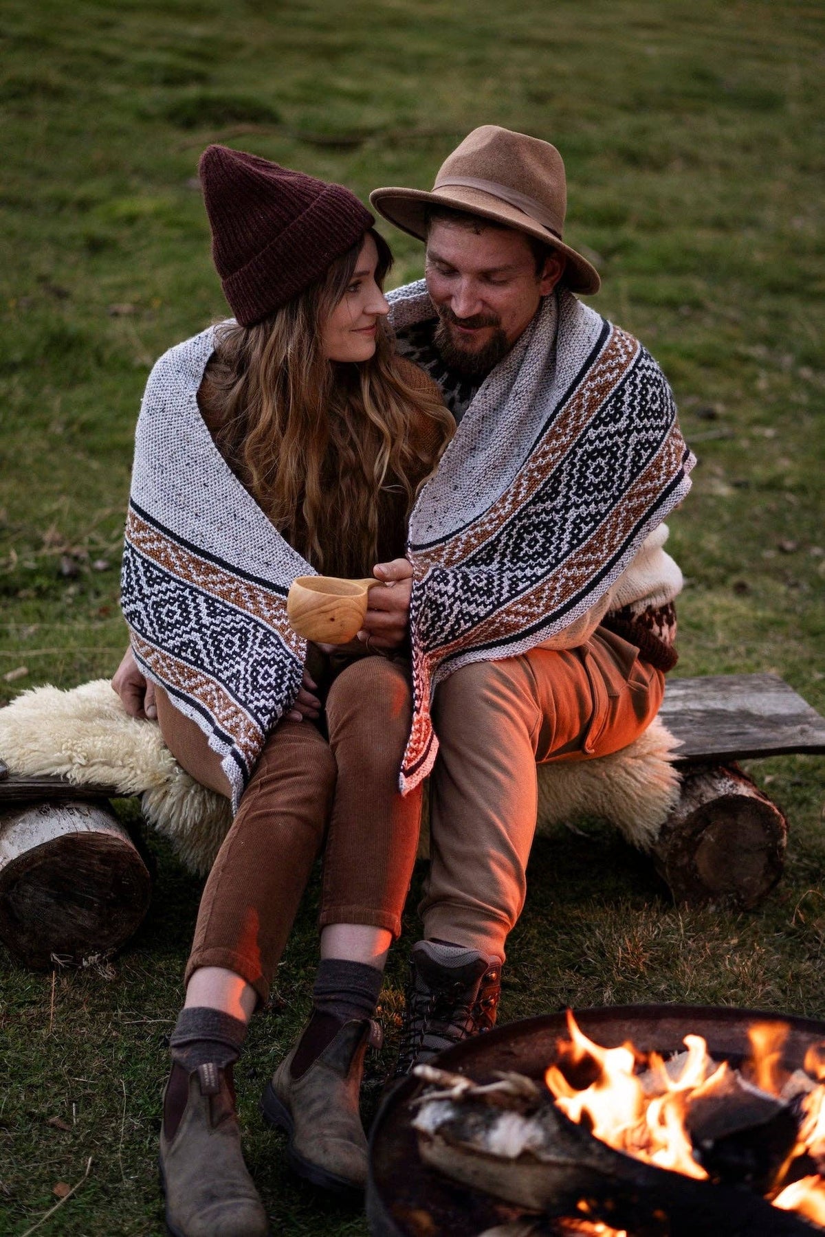Unfolding Landscapes – 17 Knits for the Road