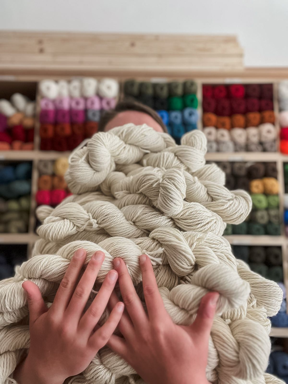 1kg Undyed Chunky Merino Yarn Bundle