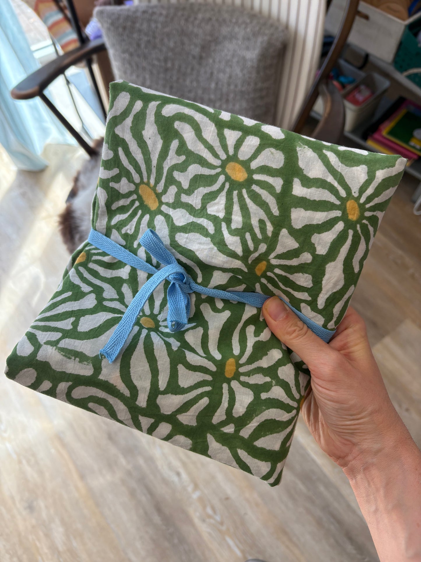 Jaipur Block Print - Green Daisies (2.5m)