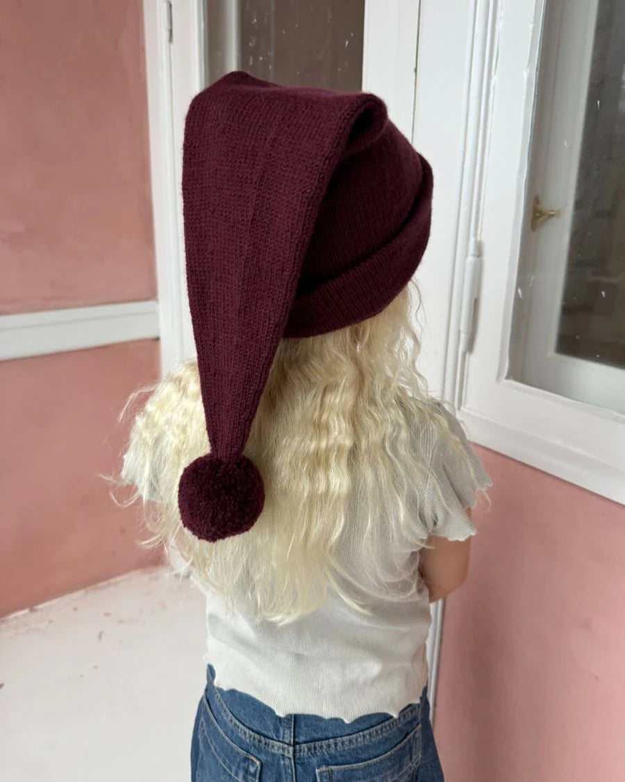 Oslo Hat Christmas Edition | PetiteKnit Printed Knitting Pattern