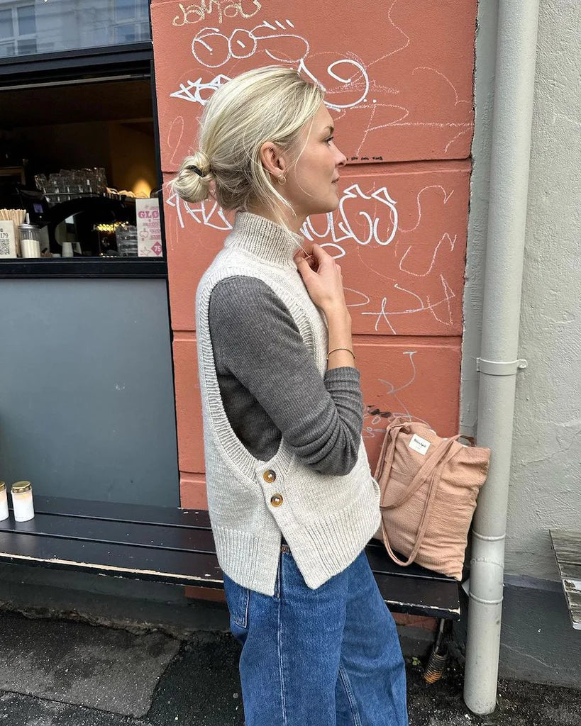 Lulu Slipover | PetiteKnit Printed Knitting Pattern