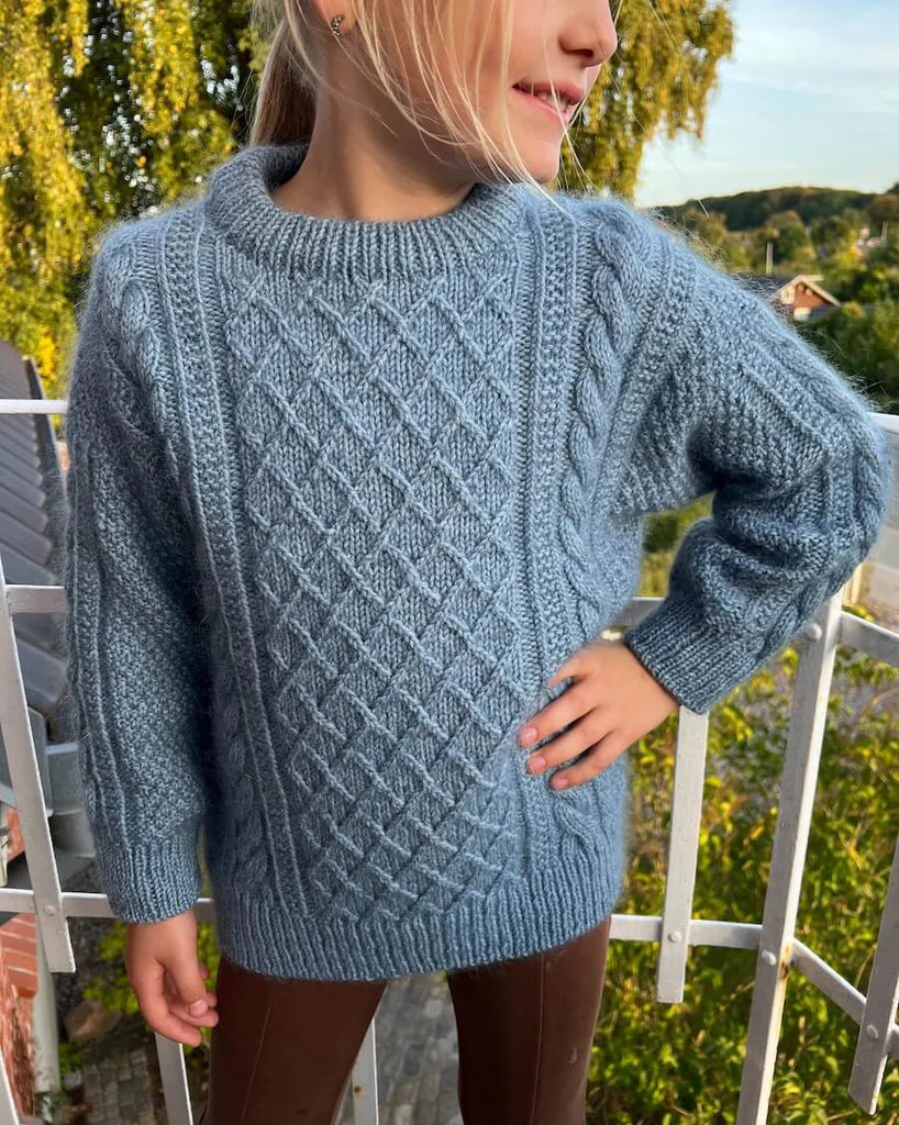 Moby Sweater Junior | PetiteKnit Printed Knitting Pattern