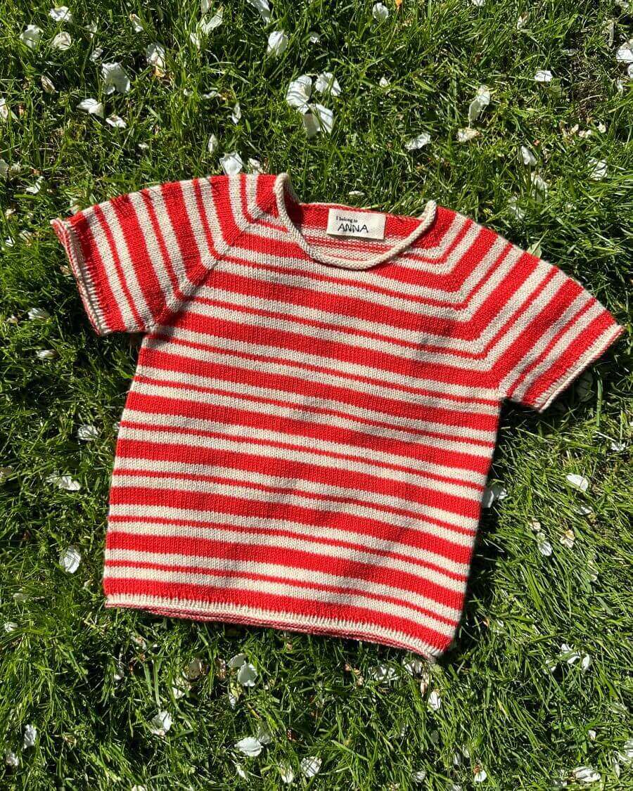 Amélie Tee Junior | PetiteKnit Printed Knitting Pattern