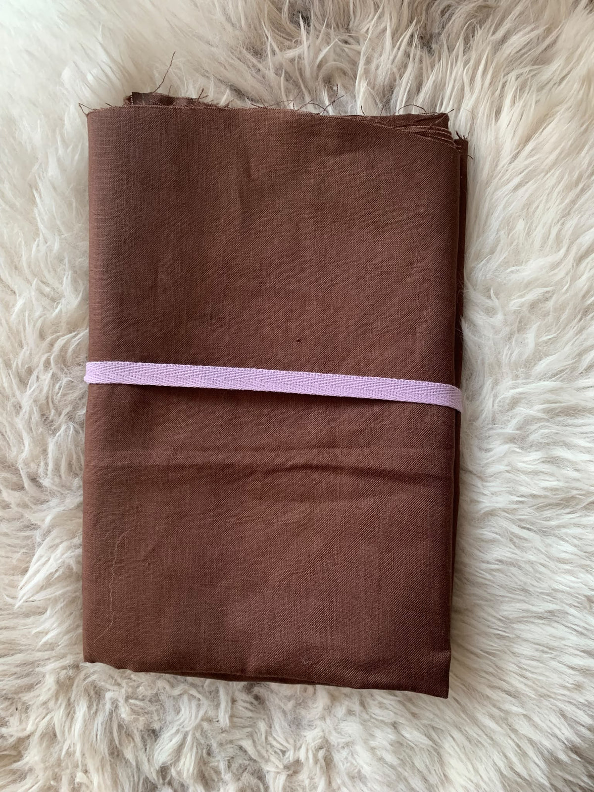 European Linen (Brown) - 1.8m