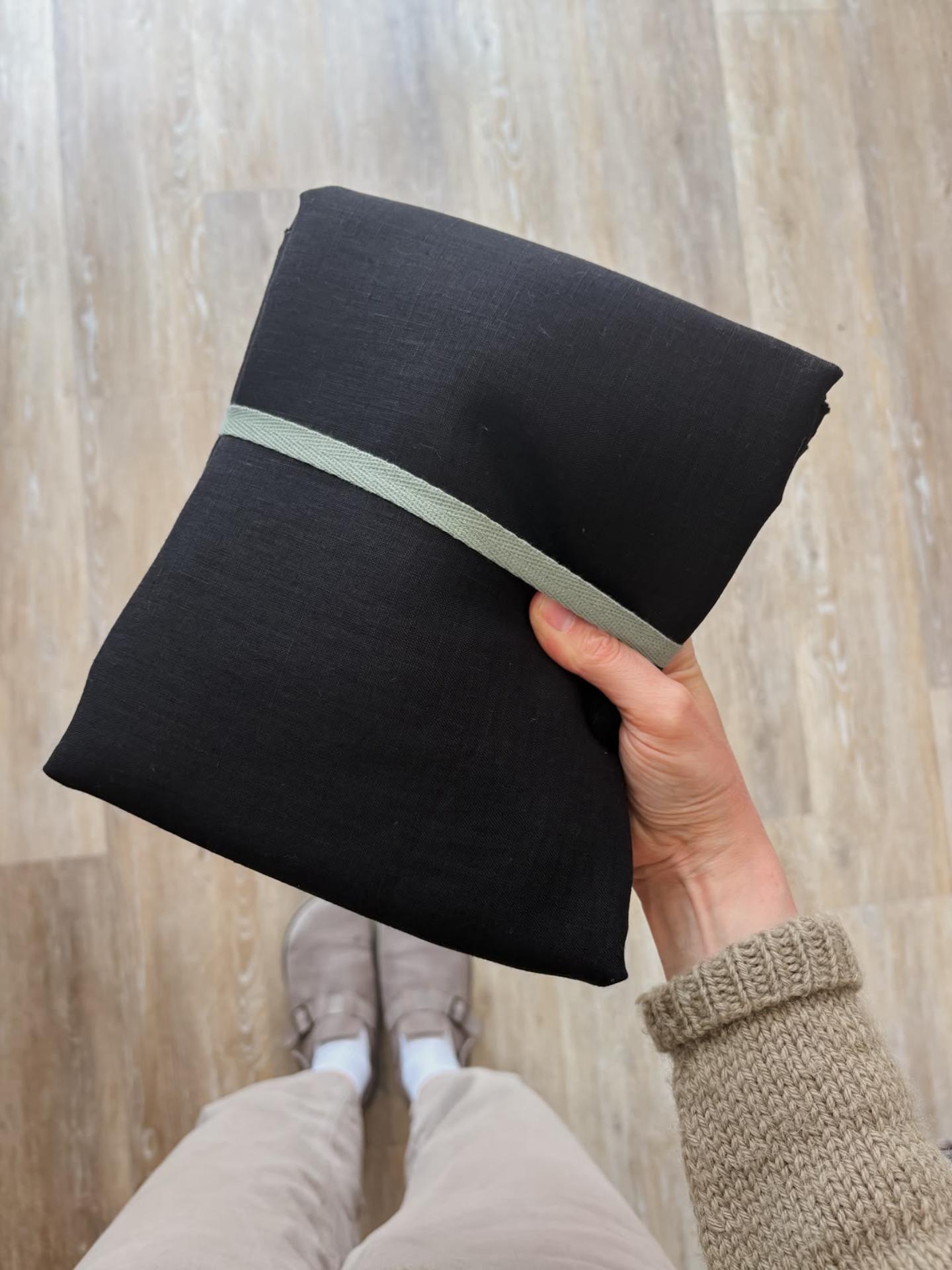 French Linen (Black) - 2m