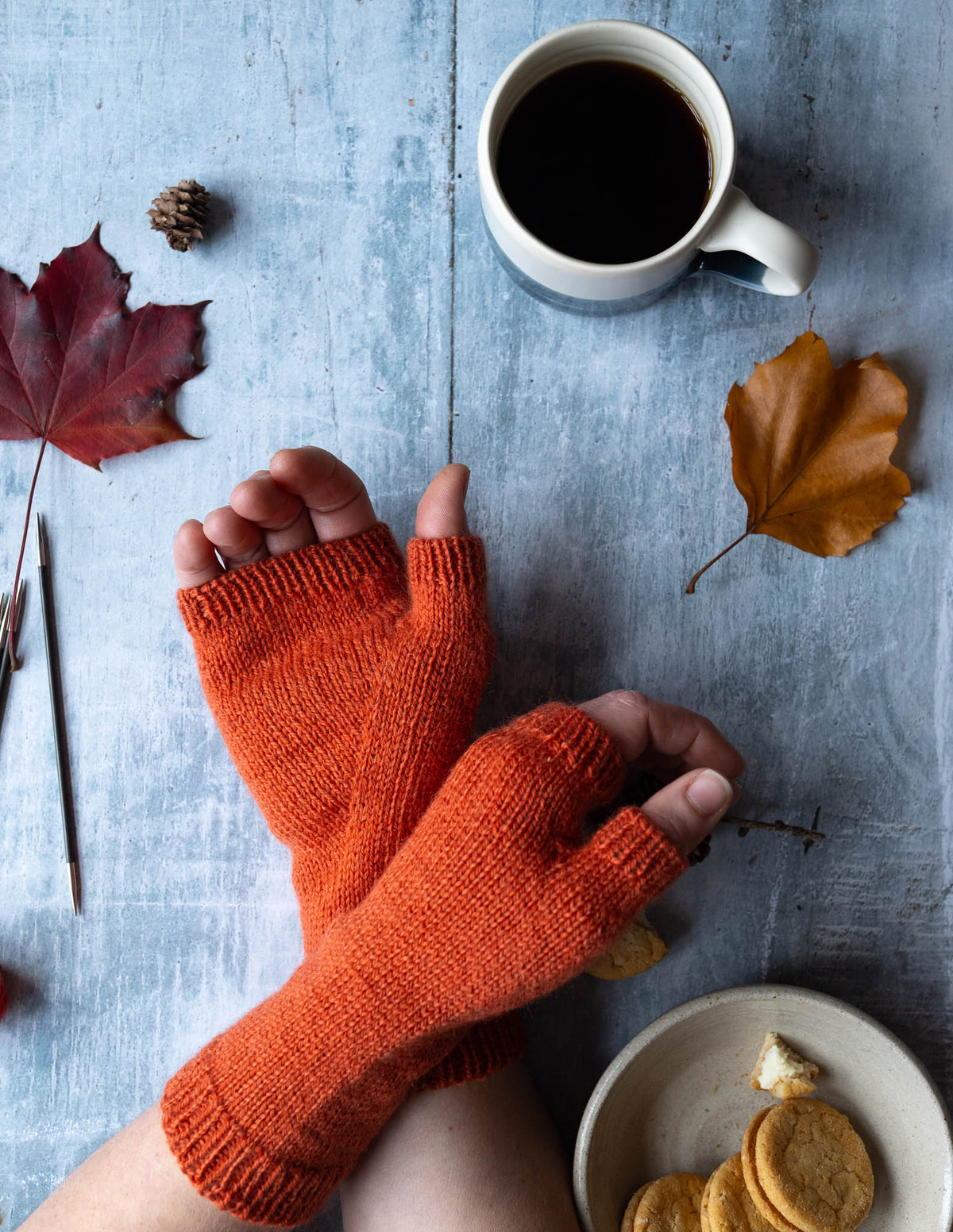 Lifeline Mitts | Ysolda Single Printed Knitting Pattern