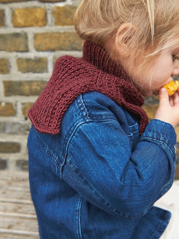 2307 Merinoull and Smart | Sandnes Garn Knitting Pattern Booklet