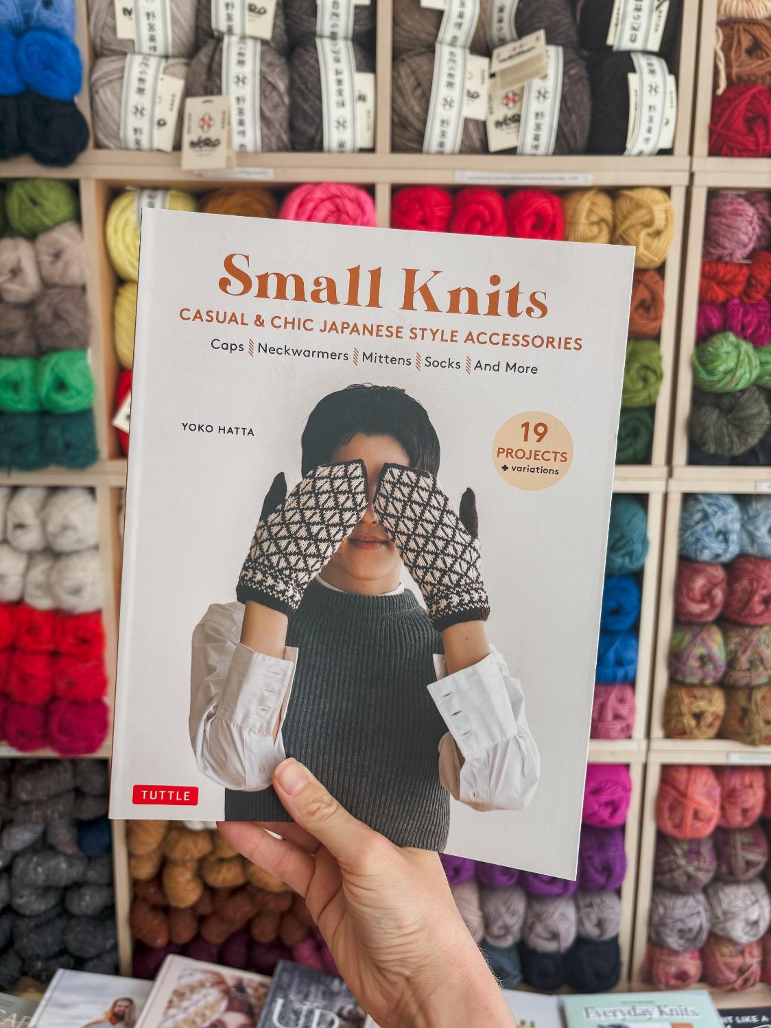 Small Knits – Casual and chic Japanese style accessories