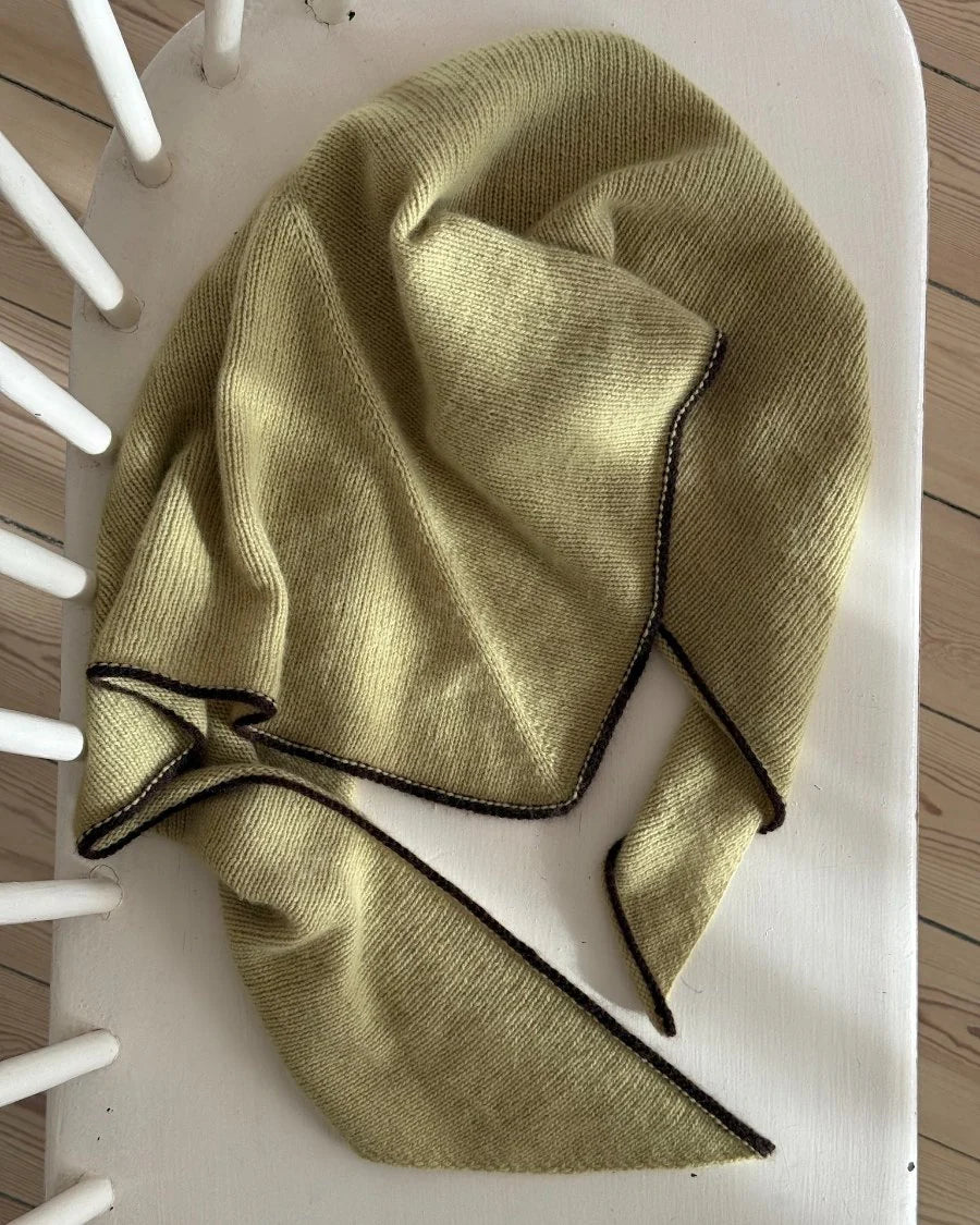 Uma Scarf | PetiteKnit Printed Knitting Pattern