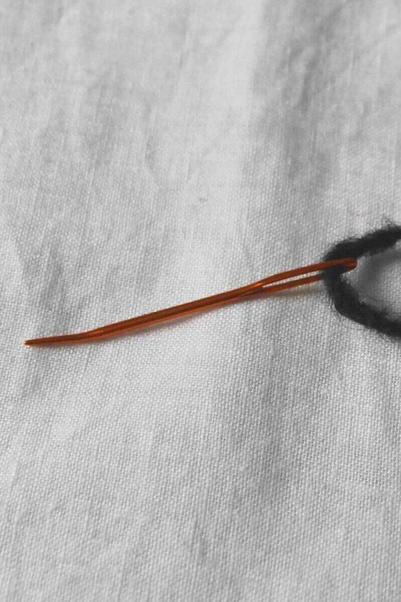 bent tip yarn needle 2