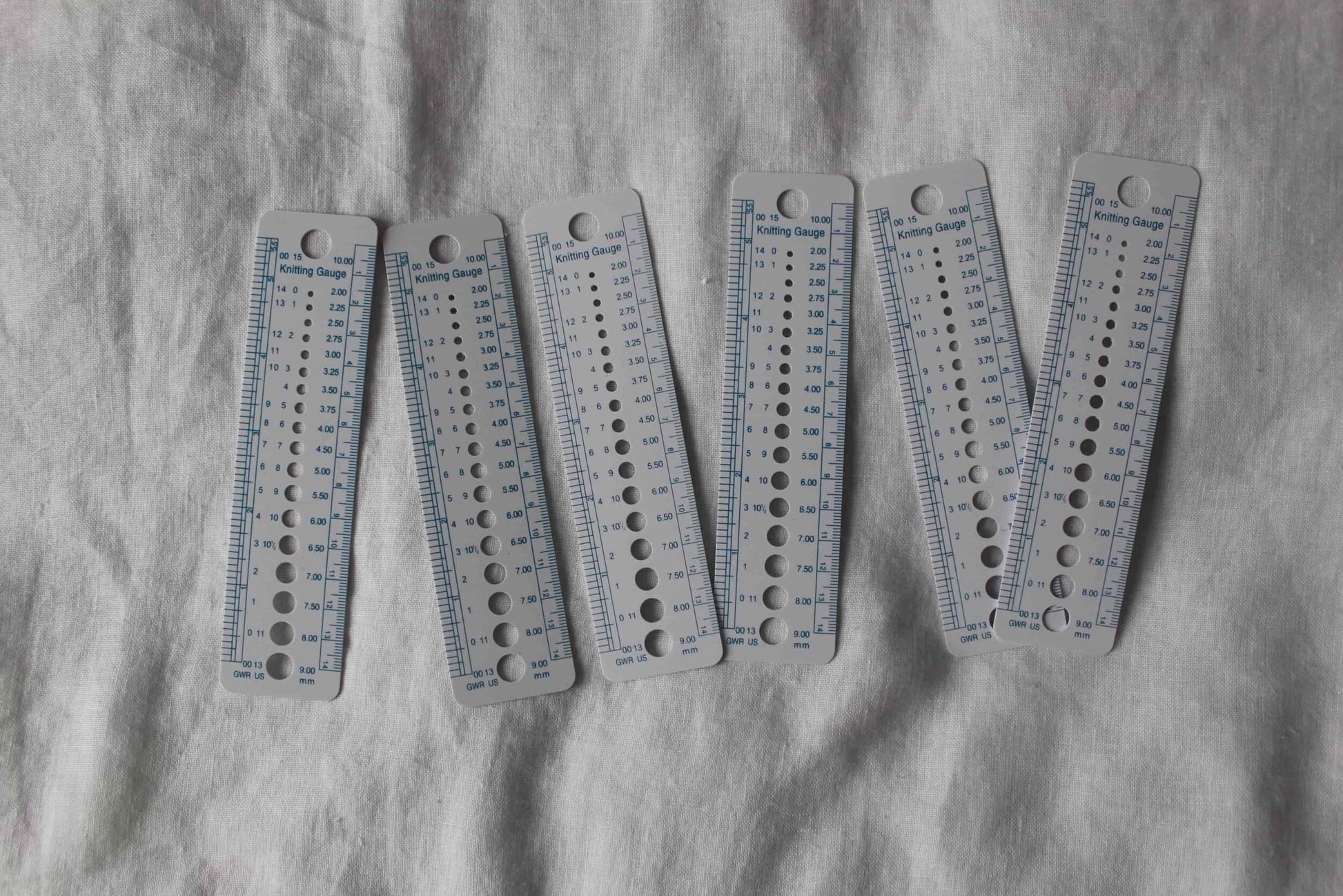 no frills knitting needle sizer 2