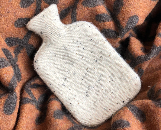 The Homebody's Friend: A Free 2L Hot Water Bottle Knitting Pattern