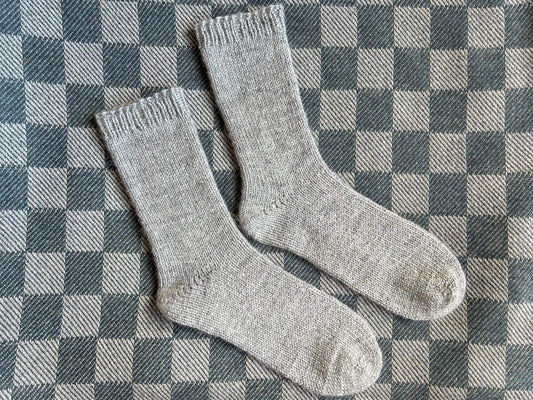 PATTERN: The Homebody's Socks - Your Fave Free Sock Knitting Pattern