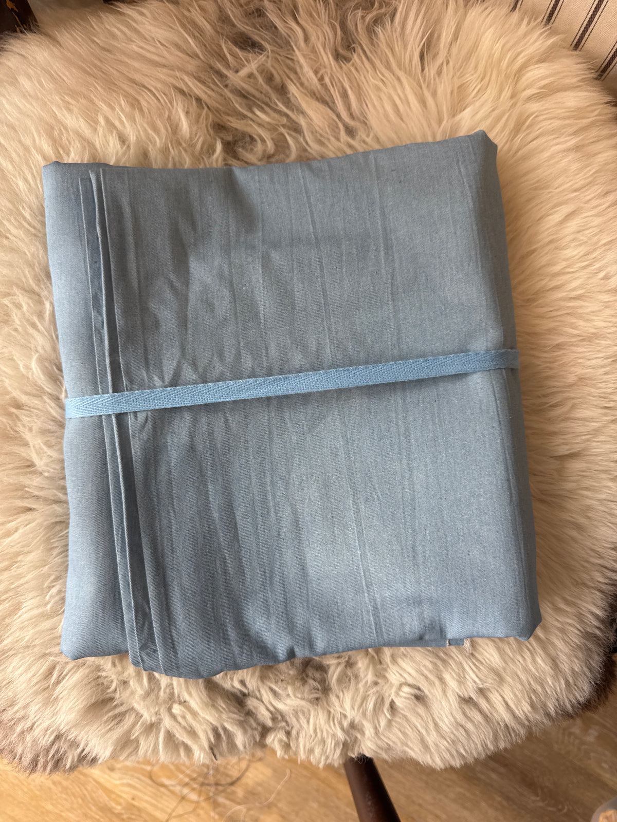 402 Denim Chambray (Light blue) - 2.8m