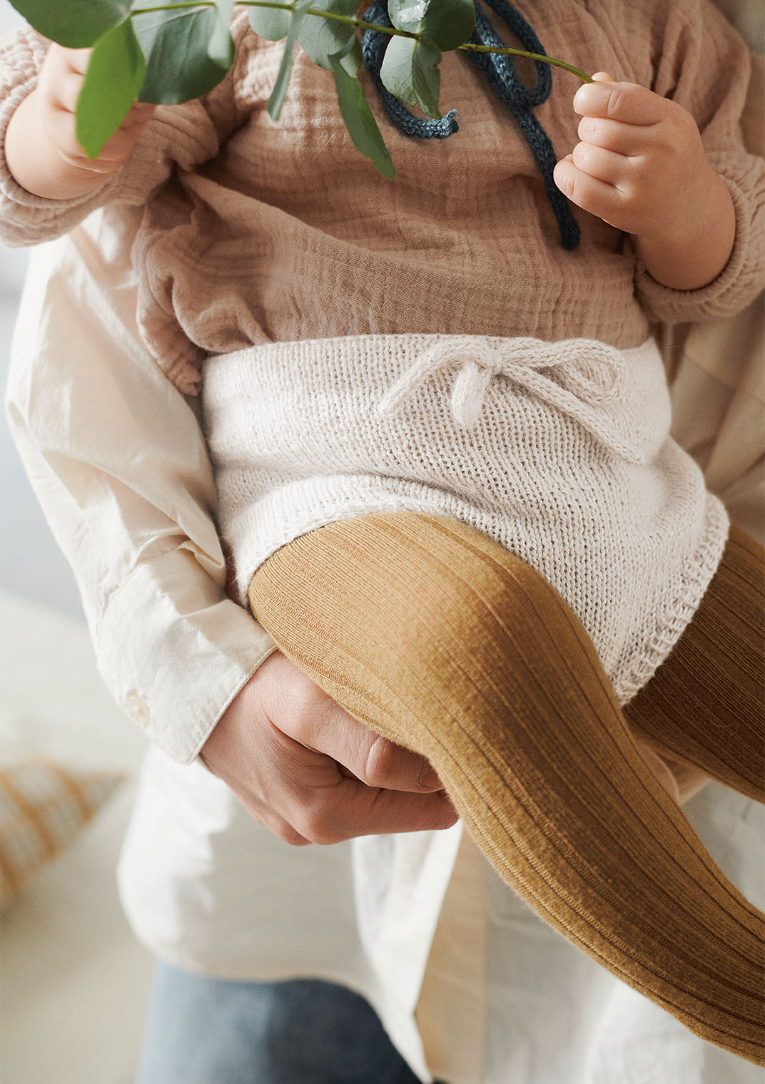 2106 Summer Knits for Babies Sandnes Garn Knitting Pattern Booklet