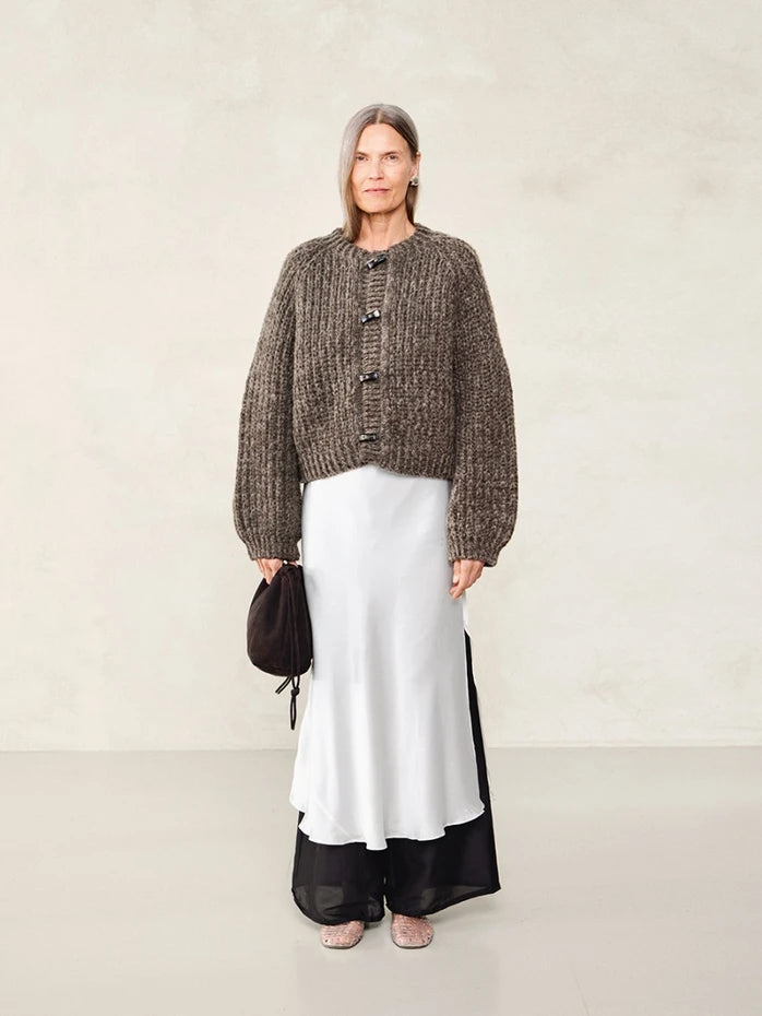2507 No.04 Chunky Jacket | Sandnes Garn Single Printed Knitting Pattern