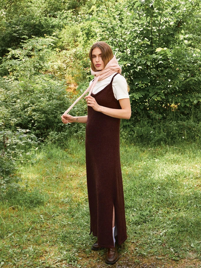 2507 No.07 Tie The Hood | Sandnes Garn Single Printed Knitting Pattern