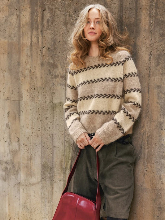 2510_05 Astrid Sweater Women's | Sandnes Garn Single Printed Knitting Pattern