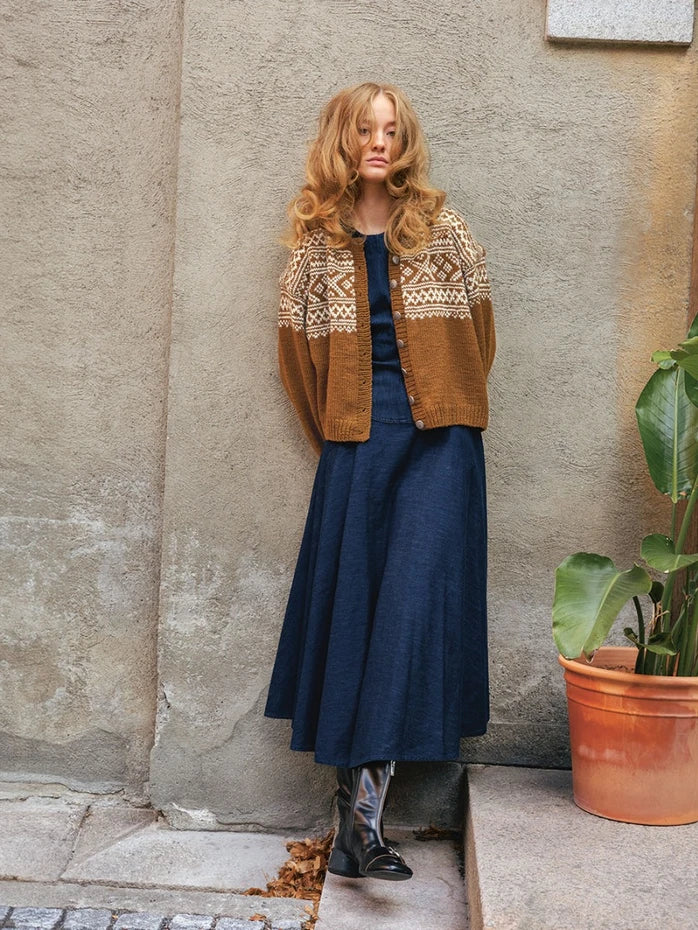 2510_06 Setesdal Cardigan Women's | Sandnes Garn Single Printed Knitting Pattern