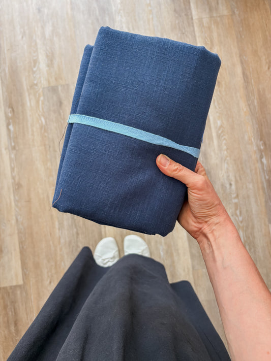 Heavier Weight Linen (Indigo) - 2.5m