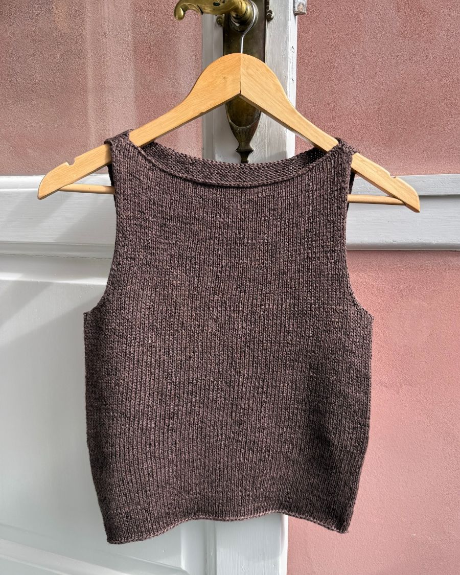 Bea Top | PetiteKnit Printed Knitting Pattern