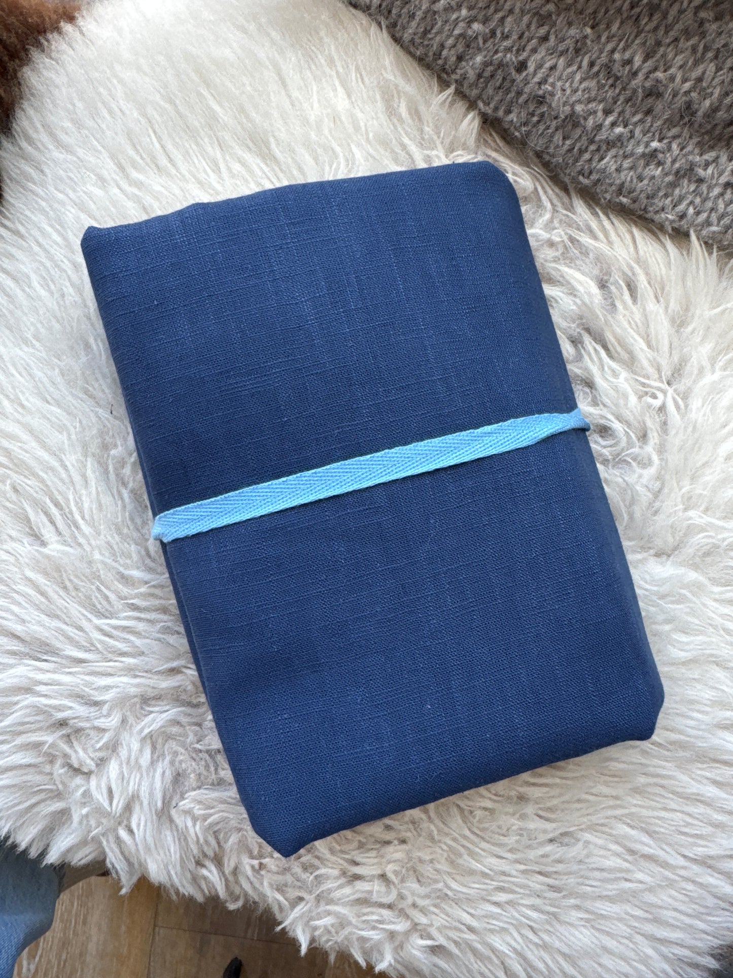 Heavier Weight Linen Blue - 2.5m
