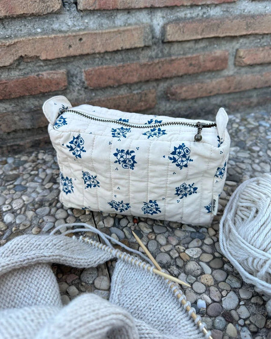 PetiteKnit Knitter's Tool Clutch - Midnight Blue Flower