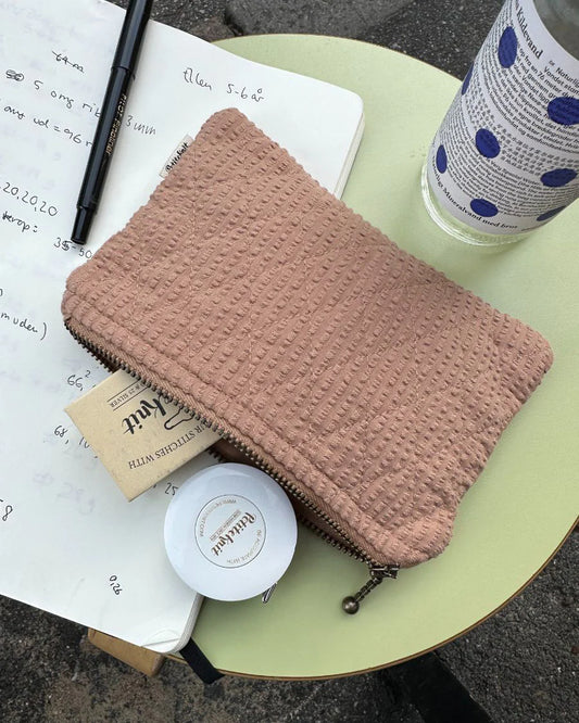 PetiteKnit Knitter's Tool Purse - Praline Seersucker
