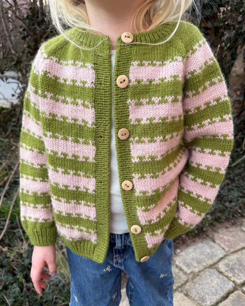 Key Cardigan Junior | PetiteKnit Printed Knitting Pattern