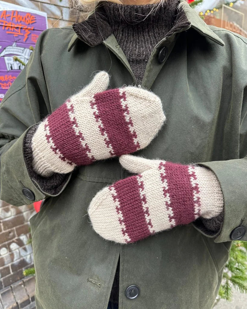 Key Mittens | PetiteKnit Printed Knitting Pattern