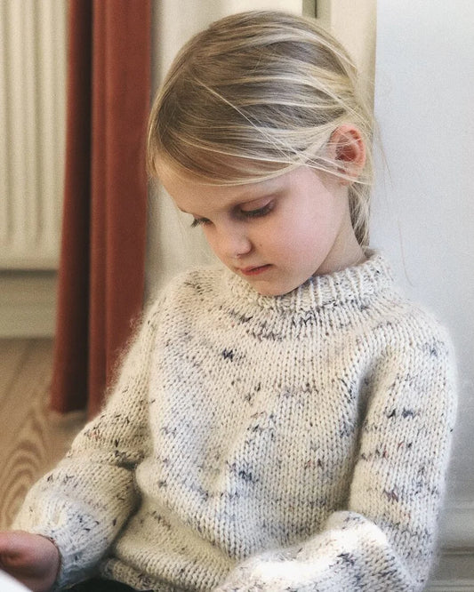 Novice Sweater Junior | PetiteKnit Printed Knitting Pattern