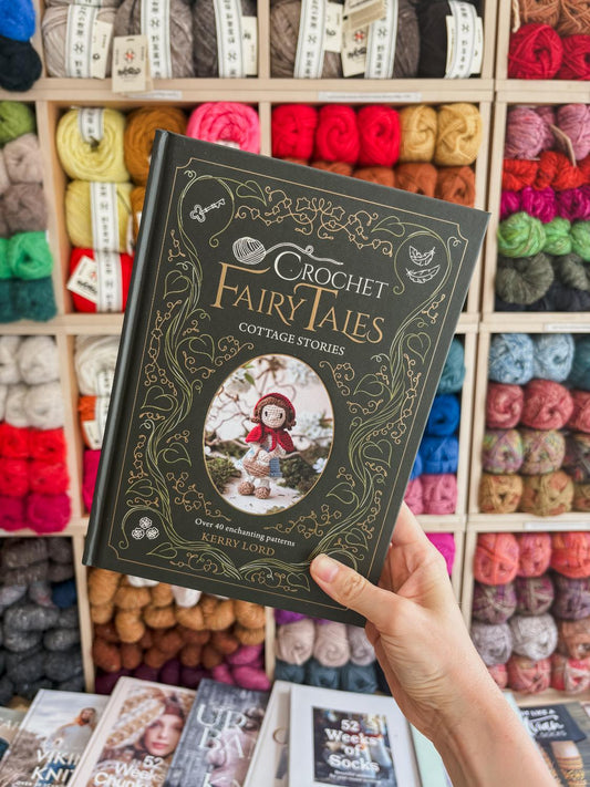 Crochet Fairy Tales: Cottage Stories | Kerry Lord