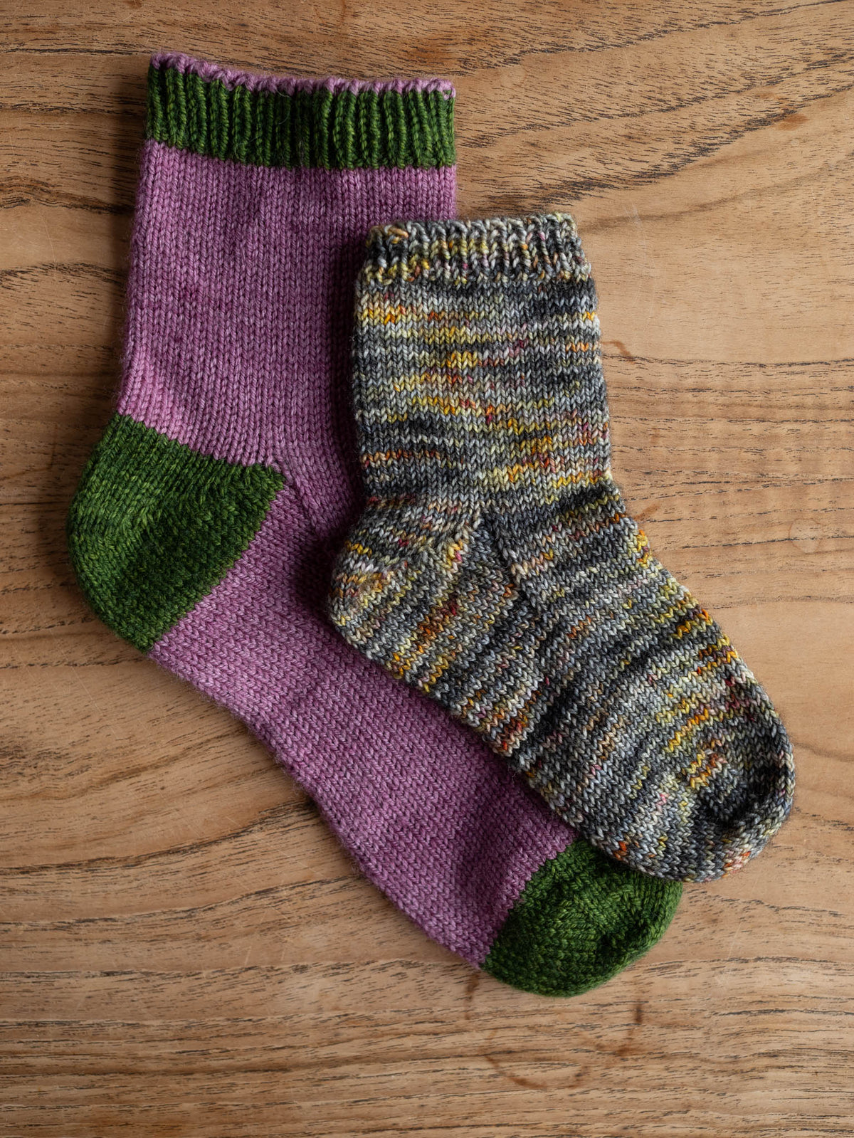 Deep Shadow Socks CHILD Version | Ysolda Single Printed Knitting Pattern