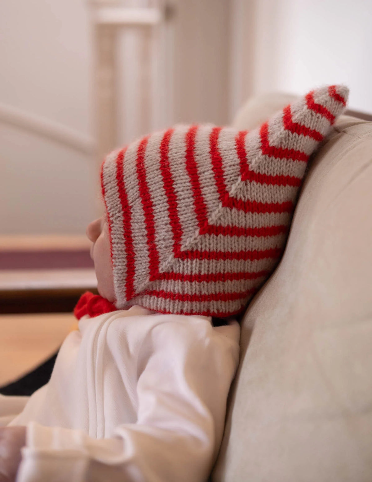 Elf-burgh Bonnet | Ysolda Single Printed Knitting Pattern
