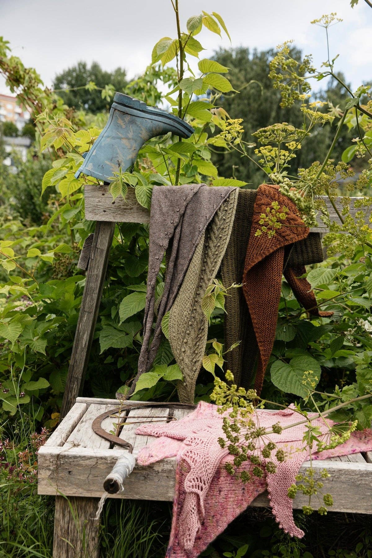 52 Weeks of One-Skein Knits | Laine