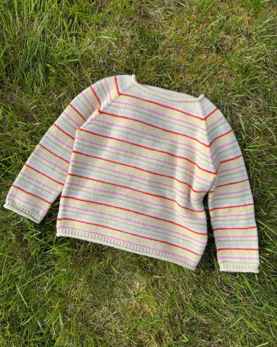 Frankie Sweater Junior | PetiteKnit Printed Knitting Pattern