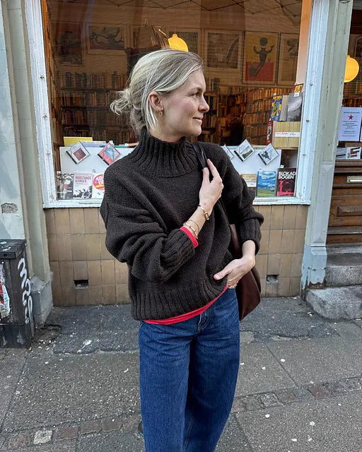 Hannah Sweater O-Neck | PetiteKnit Printed Knitting Pattern