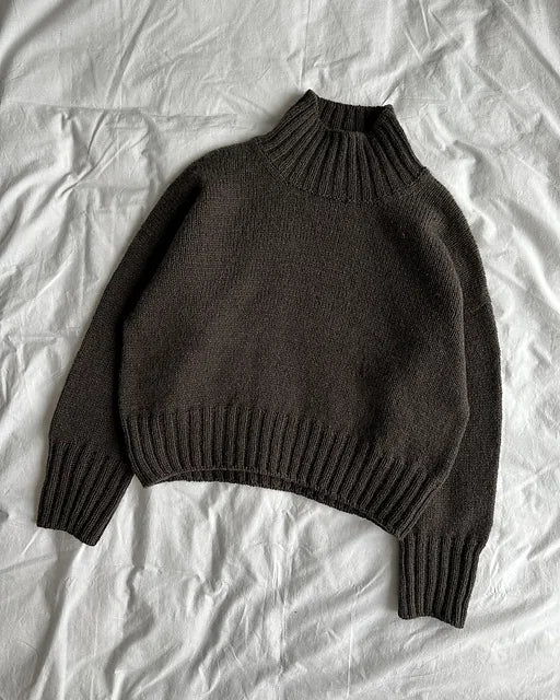 Hannah Sweater O-Neck | PetiteKnit Printed Knitting Pattern