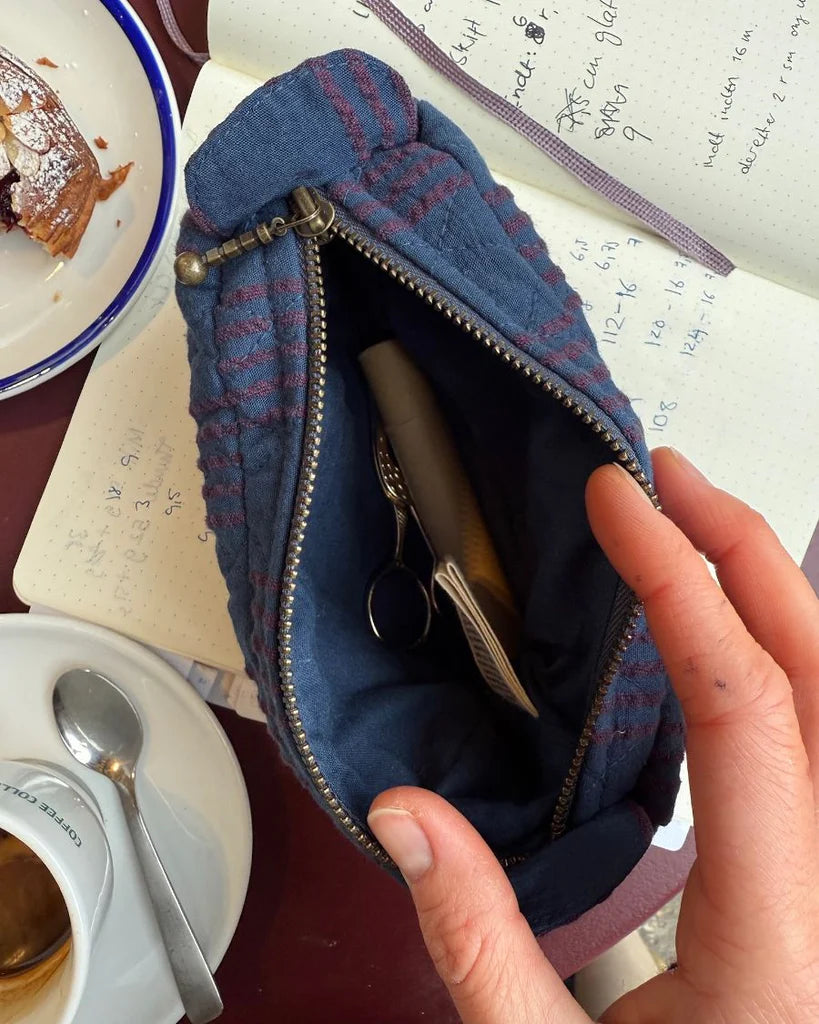 PetiteKnit Knitter's Tool Clutch - Night Shadow