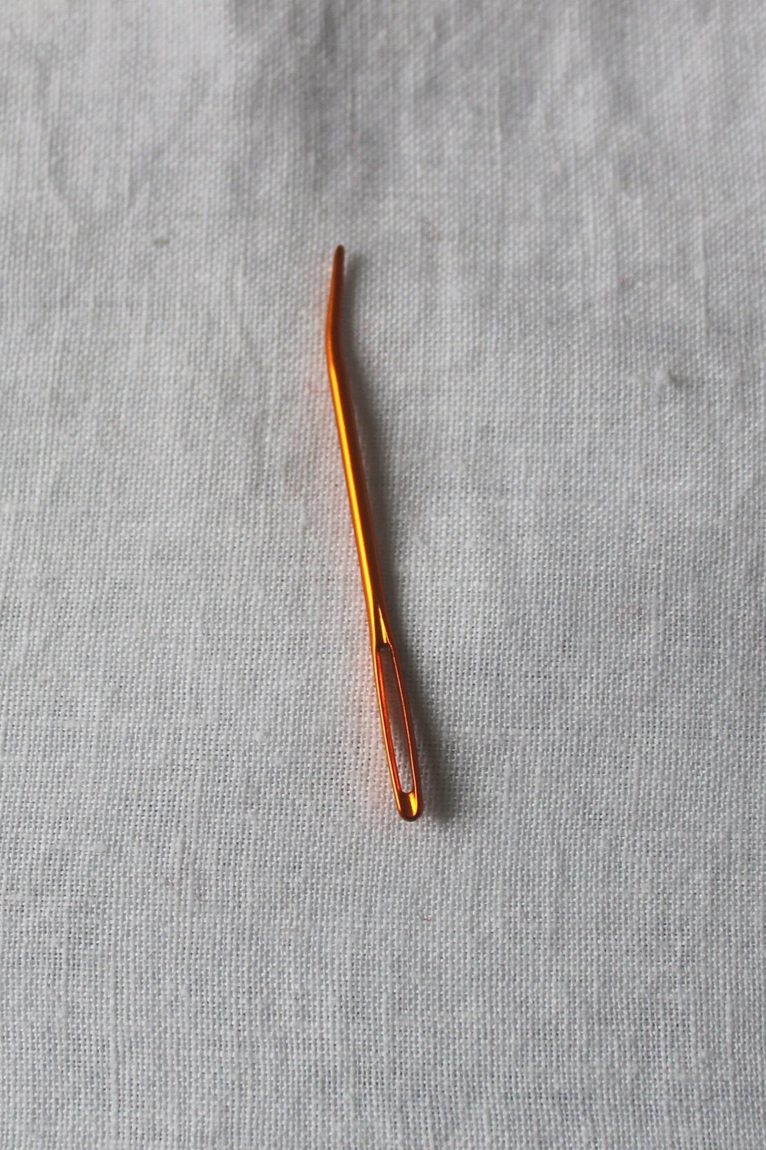 bent tip yarn needle 1