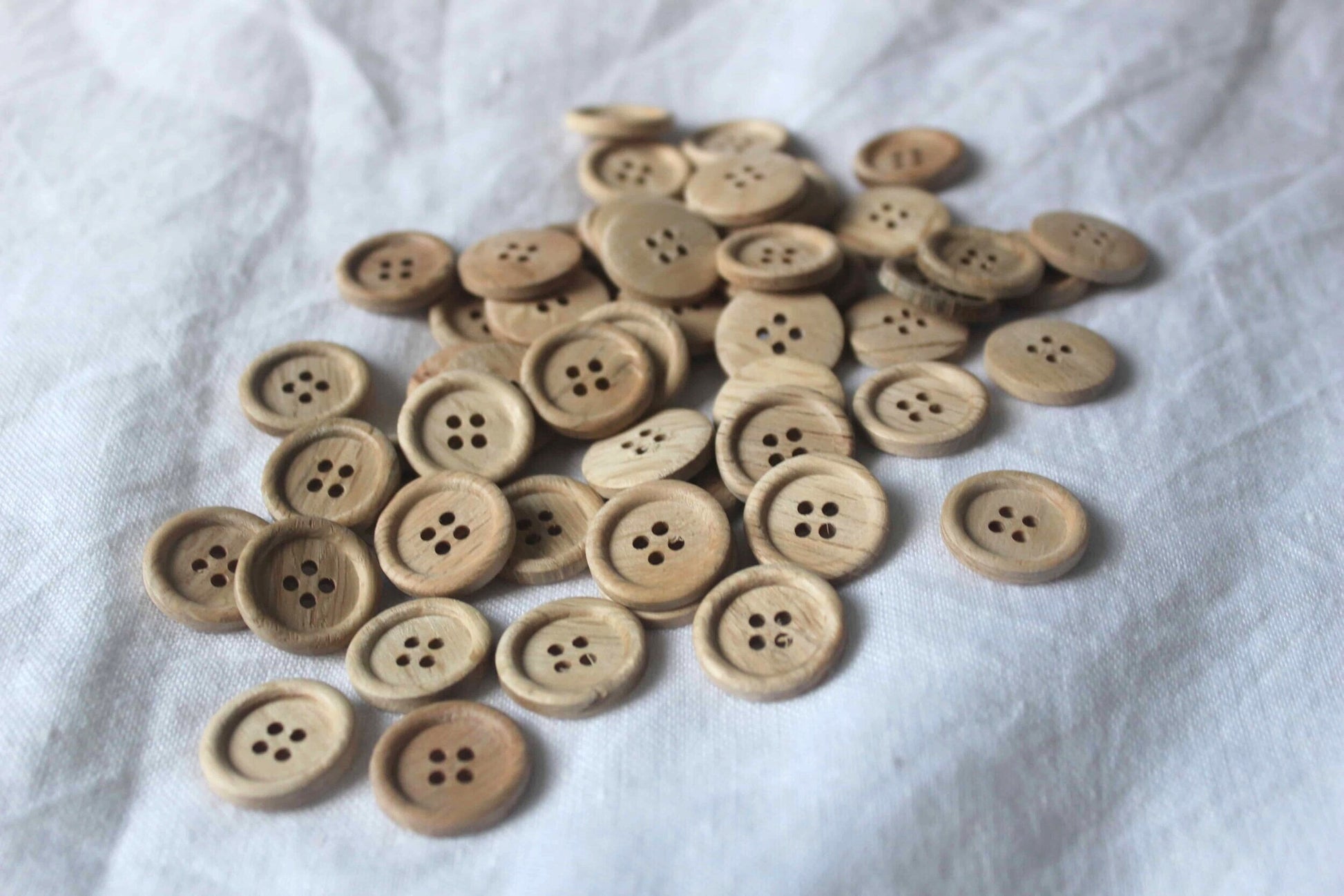 chestnut wood traditional button 2