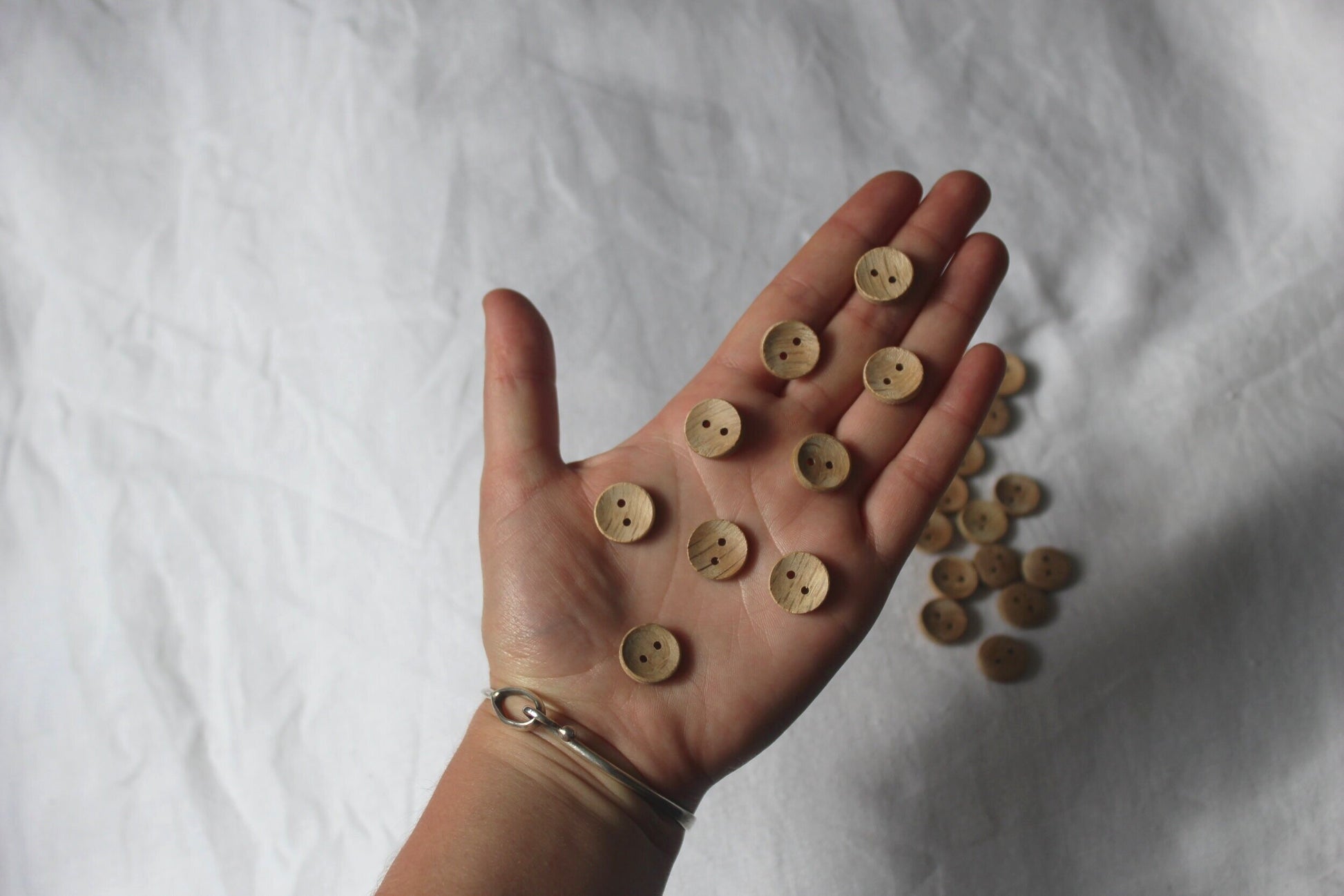 chestnut wood concave button 15mm 1