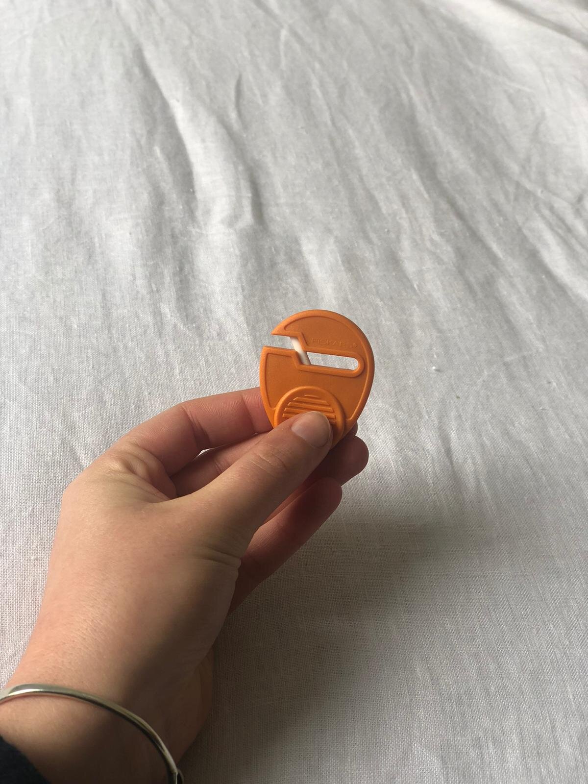 fiskars sewsharp scissor restorer 1